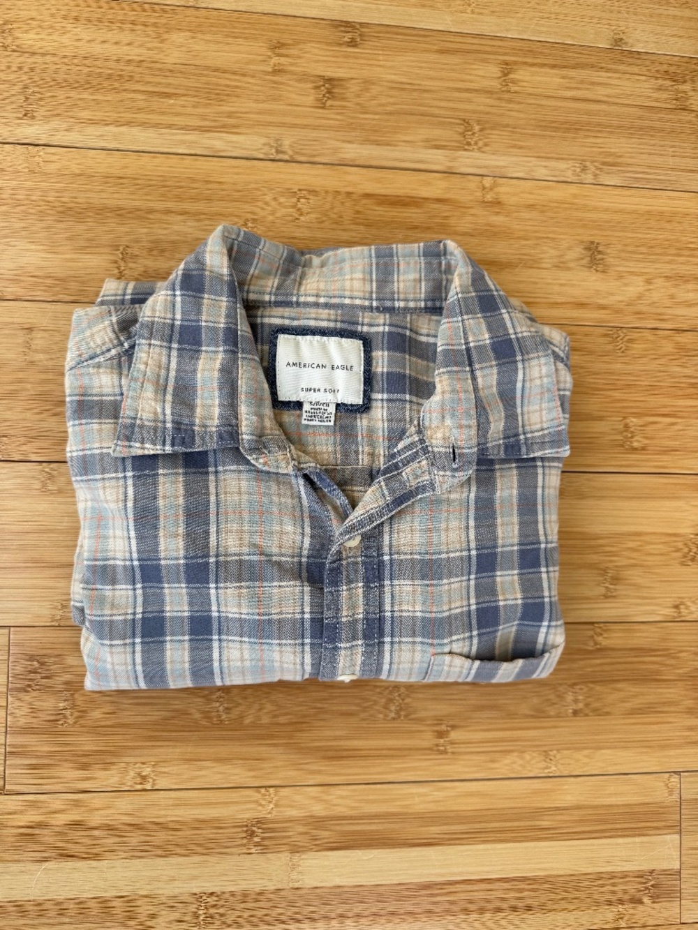 American Eagle Small Plaid Button Down Shirt